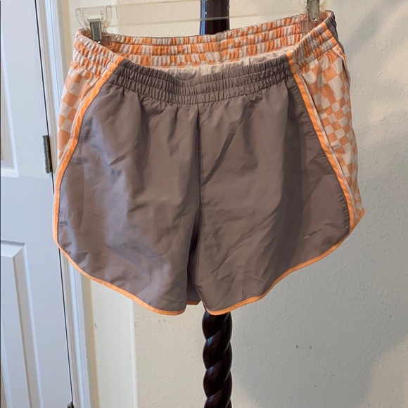 Shorts - Picture 5 of 5